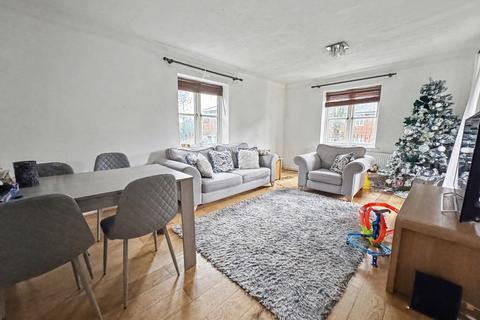 2 bedroom flat for sale, St Cross