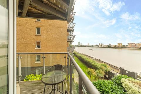 1 bedroom flat for sale, Seacon Tower, 5 Hutchings Street, London