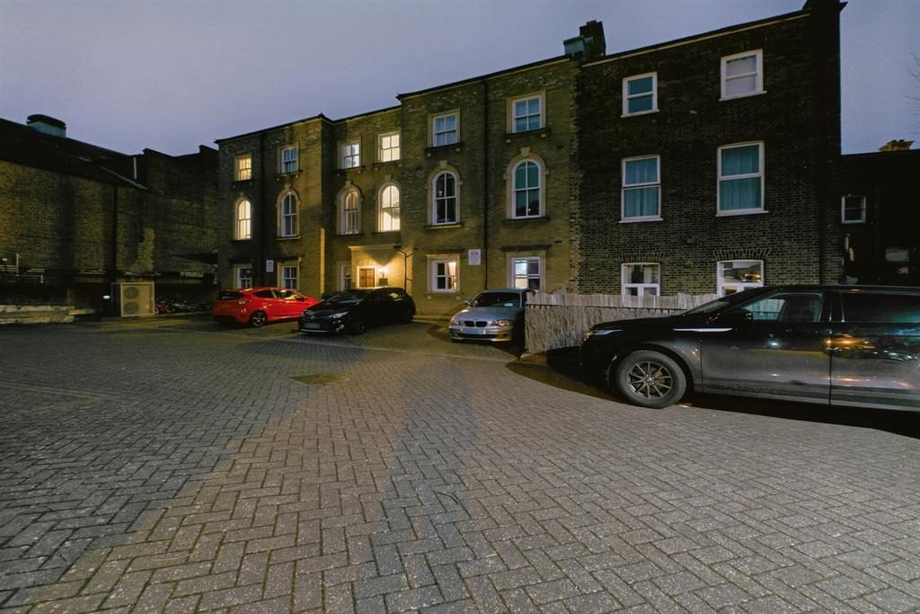 External &amp; Parki