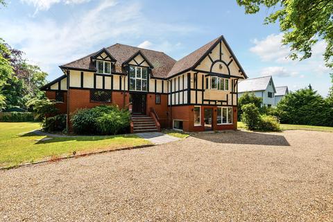 undefined, Fishery Road, Maidenhead SL6