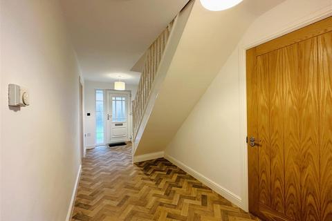 3 bedroom detached house for sale, Park Avenue, Barlow, Selby