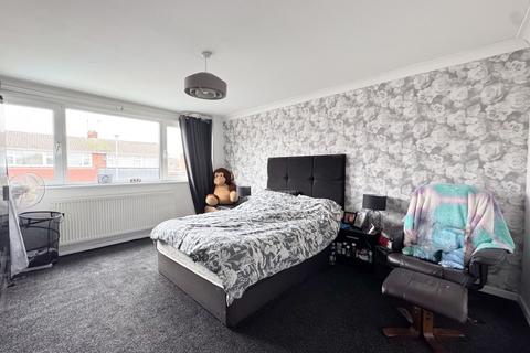 3 bedroom detached house for sale, Kenilworth Drive, Worksop S81