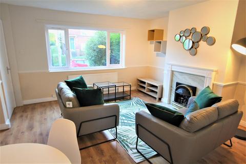 4 bedroom house to rent, Stanmore Grove, Leeds