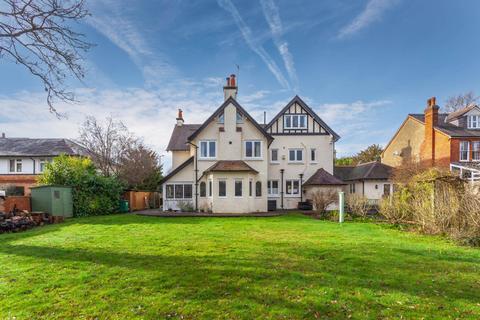 undefined, Albert Road, Reading