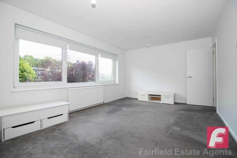 2 bedroom apartment for sale, By The Wood, Carpenders Park, WD19