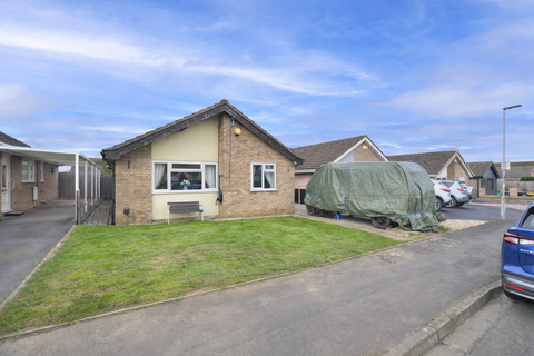 3 bedroom detached bungalow for sale, Fern Lawn, Gloucester GL4