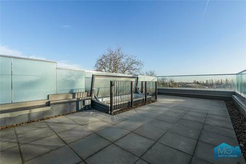 4 bedroom end of terrace house for sale, High Road, London, N12