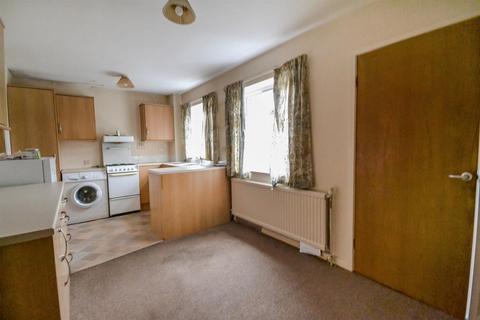 3 bedroom terraced house for sale, Kings Court, Southwell, Southwell