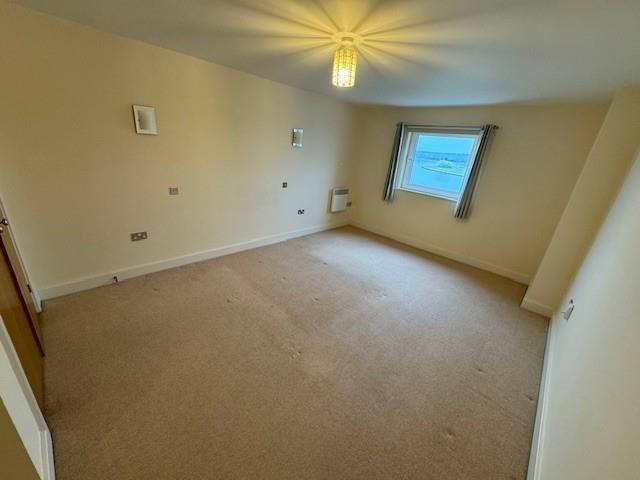 Aqaua bedroom.jpg