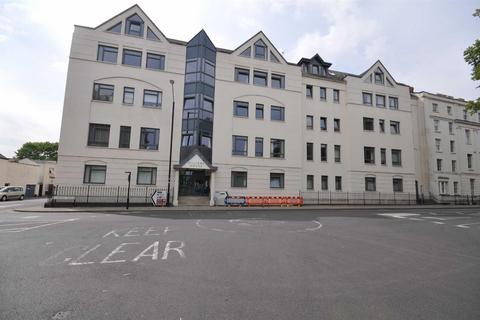 undefined, Clarendon Avenue, Leamington Spa
