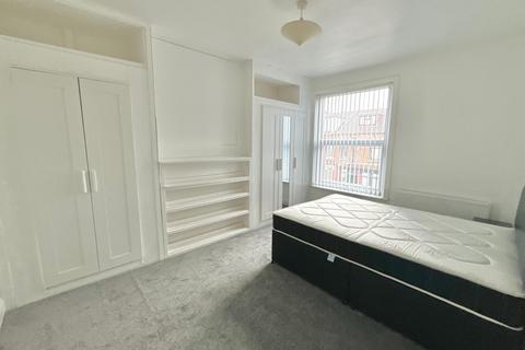 undefined, Clifton Avenue, Leeds, LS9