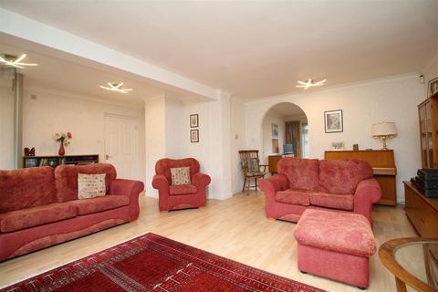 undefined, Apsley Way, Longthorpe, Peterborough
