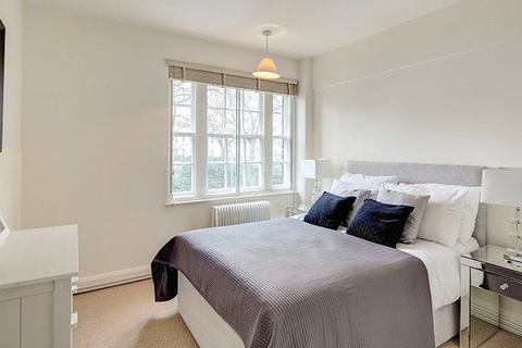 2 bedroom apartment to rent, Fulham Road, London, SW3
