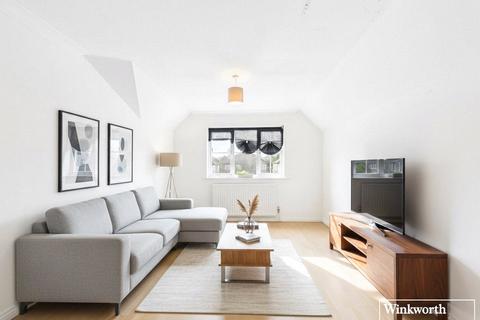2 bedroom apartment for sale, Great North Way, London NW4