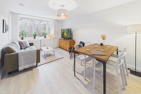 2 bedroom flat to rent, Saunders Street, Stockbridge, Edinburgh, EH3