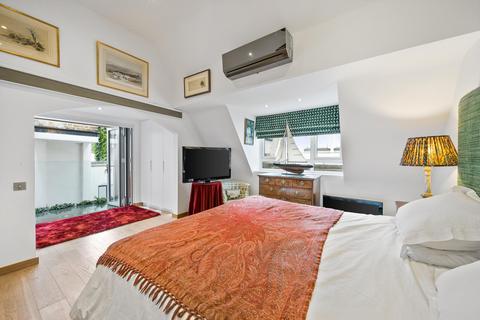 3 bedroom semi-detached house for sale, Gunter Grove, London SW10