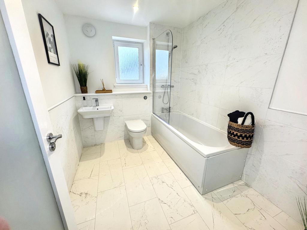 Bathroom 2