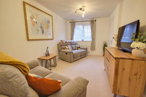 2 bedroom semi-detached house for sale, Mulberry Avenue, Beverley