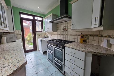 4 bedroom terraced house for sale, Dorset Road, London E7