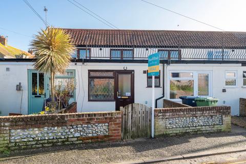 1 bedroom terraced house for sale, Beach Road, Caister-On-Sea