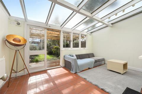 4 bedroom terraced house for sale, Aycliffe Road, London, W12