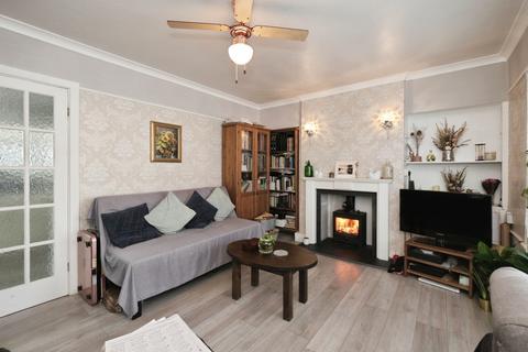 3 bedroom semi-detached house for sale, Morley Avenue, Nottingham, NG3