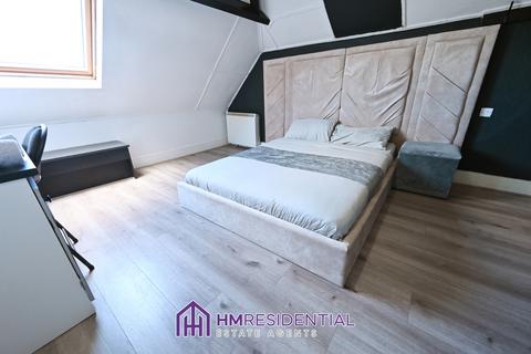 undefined, Flat 3, Newcastle upon Tyne NE4