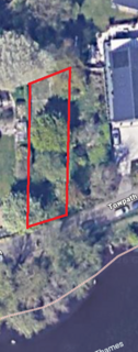 undefined, Towpath, Shepperton TW17