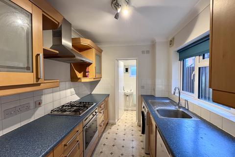 2 bedroom terraced house to rent, Warrington Street, Newmarket, Suffolk
