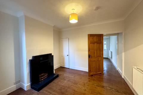 2 bedroom terraced house to rent, Warrington Street, Newmarket, Suffolk