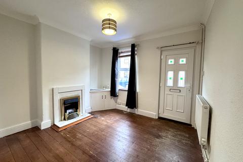 2 bedroom terraced house to rent, Warrington Street, Newmarket, Suffolk