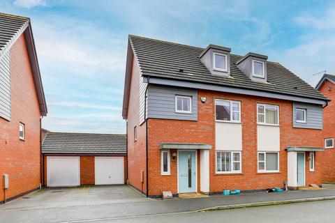 4 bedroom semi-detached house for sale, Summer Crescent, Nottingham NG9
