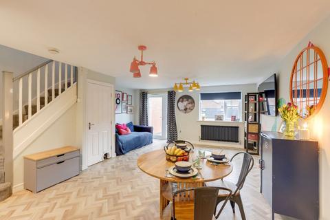 4 bedroom semi-detached house for sale, Summer Crescent, Nottingham NG9
