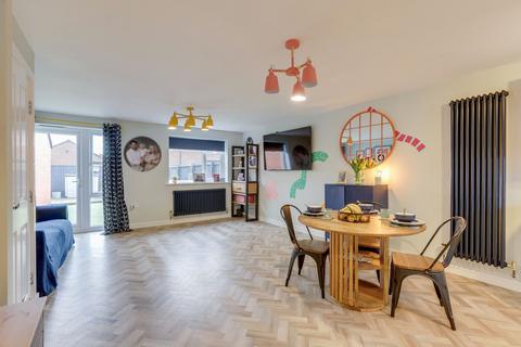 4 bedroom semi-detached house for sale, Summer Crescent, Nottingham NG9