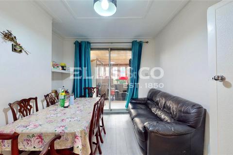 3 bedroom end of terrace house for sale, Park Road, Wembley, HA0