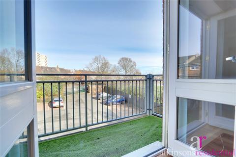 undefined, Pinnata Close, Enfield, EN2