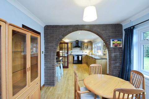 undefined, School Road, Carmarthen SA33
