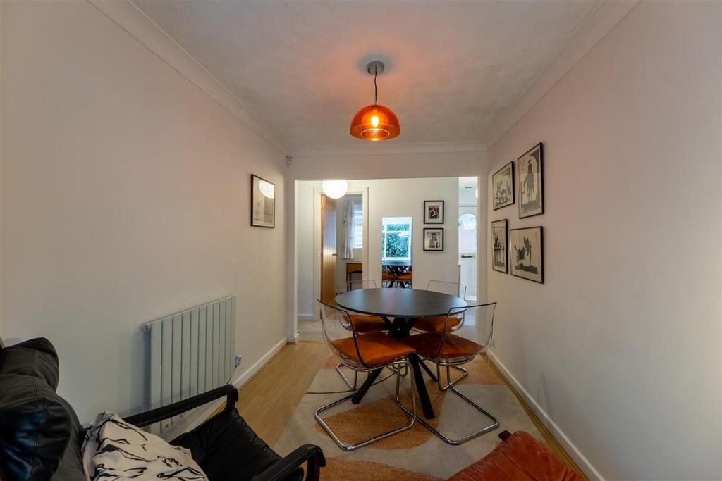 2 Beechfield Gardens-016.jpg
