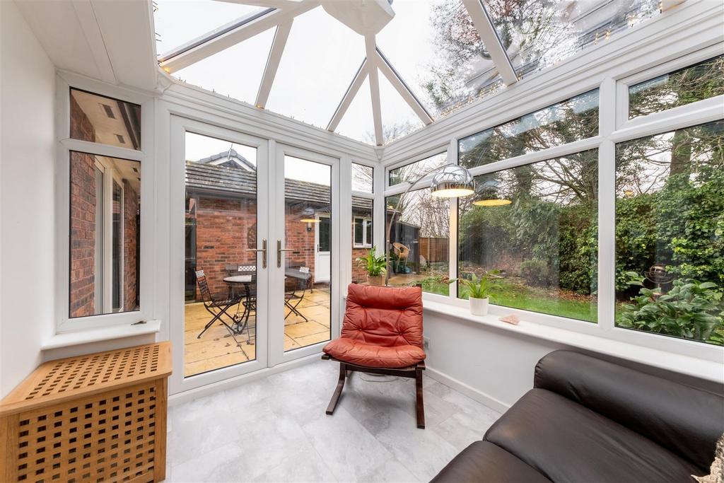 2 Beechfield Gardens-017.jpg