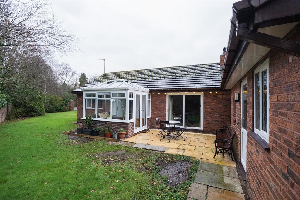 2 Beechfield Gardens-029.jpg