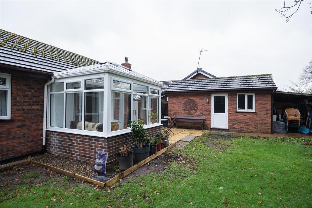 2 Beechfield Gardens-032.jpg