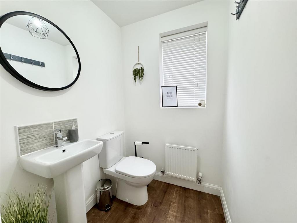 Ground floor wc