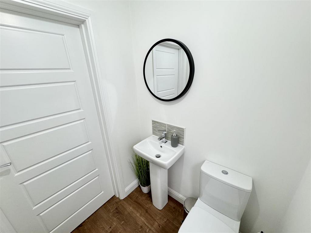 Ground floor wc