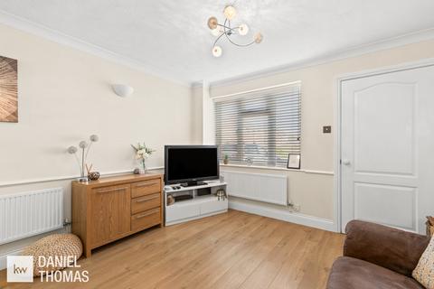 2 bedroom terraced house for sale, DANIEL THOMAS | Wren Drive, Margherita Road, Waltham Abbey, EN9 3TX