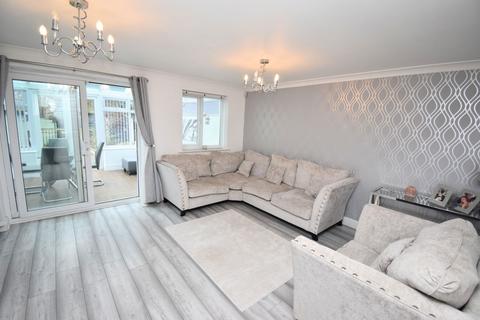 3 bedroom semi-detached house for sale, Nazreth House Lane, Widnes WA8 8UE