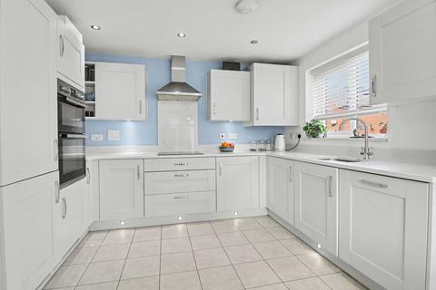 undefined, Warwick Way, Southampton SO31