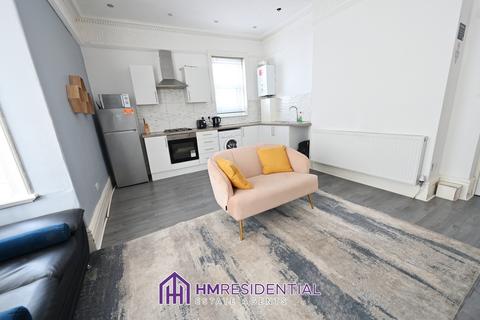 undefined, Flat 1, Newcastle upon Tyne NE4
