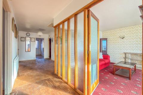4 bedroom detached bungalow for sale, 20 Darroch Brae, Alness, Ross-Shire IV17 0SD