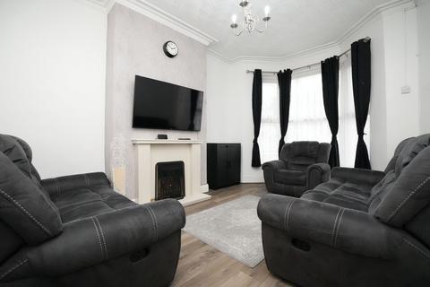 undefined, Gladstone Road, Birmingham B11
