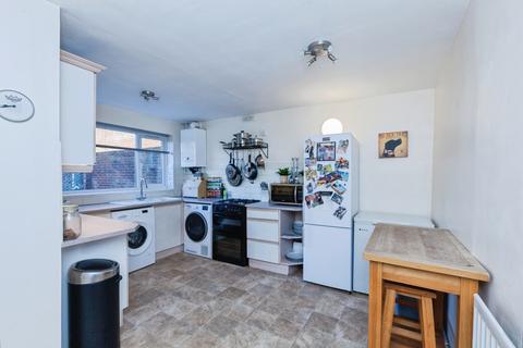 3 bedroom end of terrace house for sale, Church Lane, Leicester, LE9